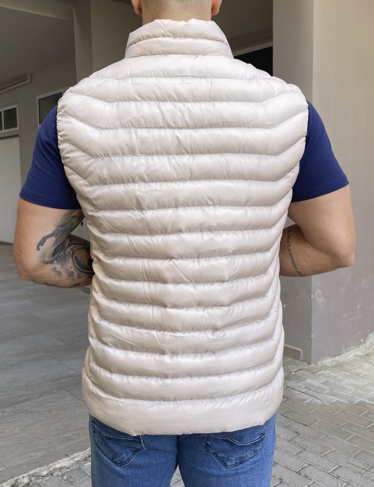 Ανδρικό μπεζ αμάνικο μπουφάν καπιτονέ 3417B φωτογραφία